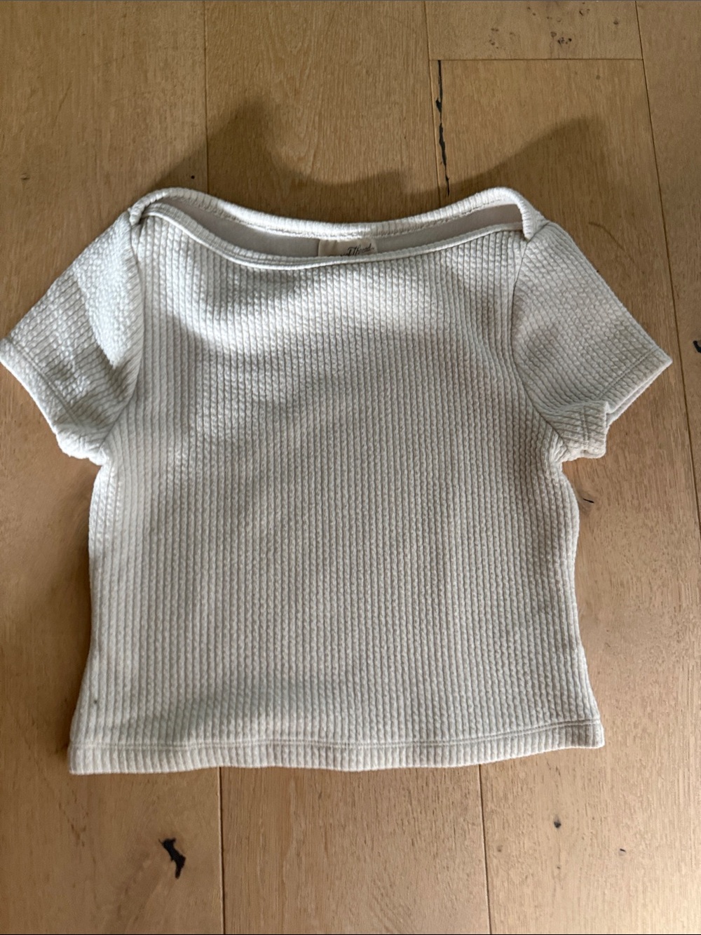 Women's Short Sleeve White Ribbed Crop Top